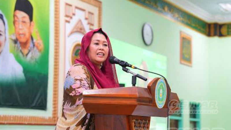 Putri Presiden ke-4 RI Abdurrahman Wahid atau Gus Dur Zannuba Ariffah Chafsoh atau akrab disapa Yenny Wahid melakukan silaturahmi di Pondok Pesantren Nurul Qarnain, Jember Jawa Timur,
