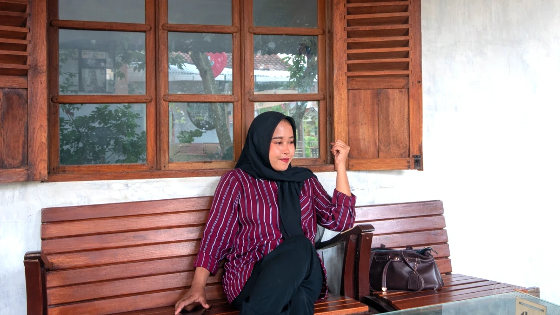 menagih